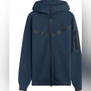 NWOT Nike Tech Navy Blue Apparel